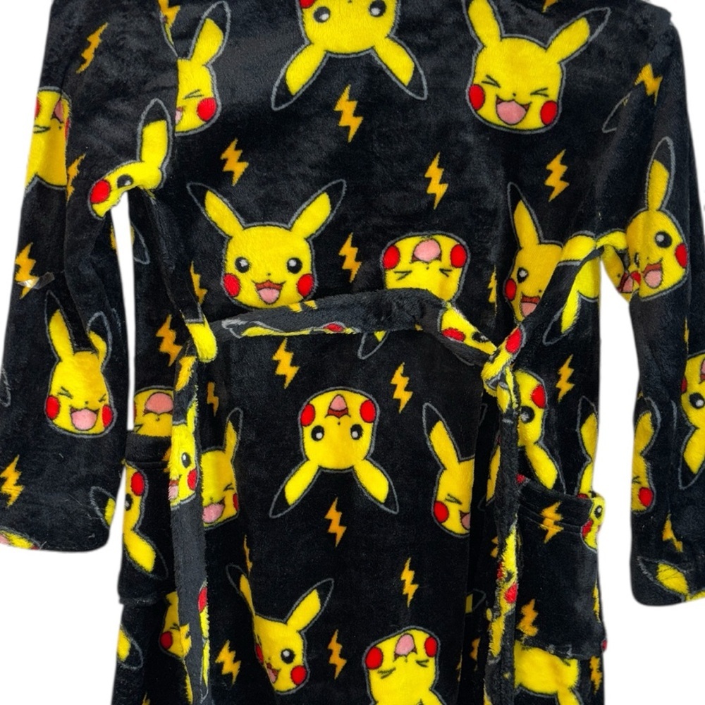 Pokemon Pikachu Black and Yellow Robe - Picture 6 of 8